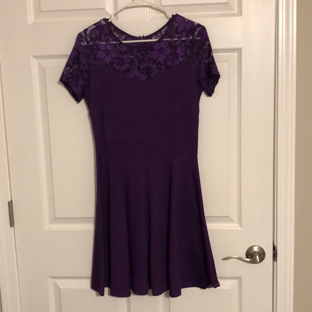 Sylvestidoso Purple Dress